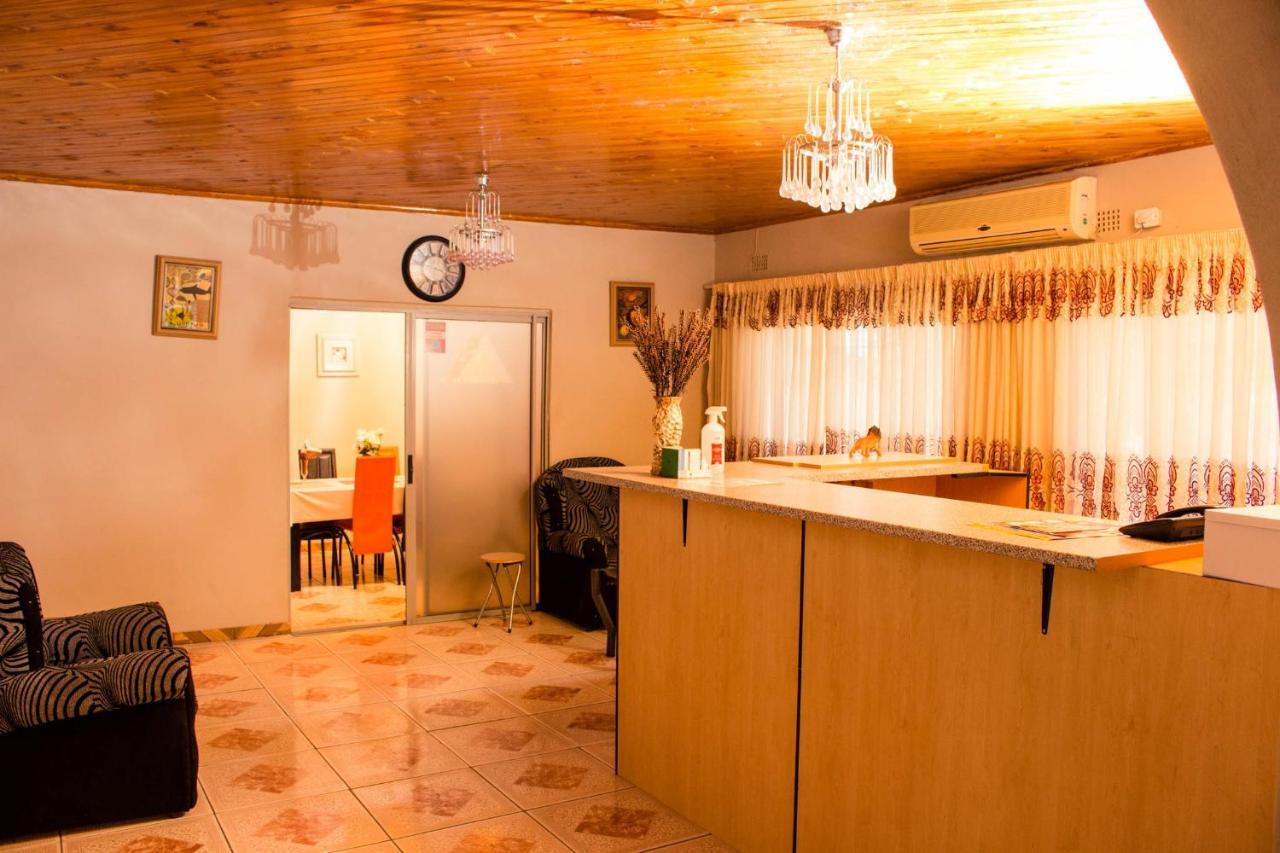 Apical Guesthouse Maun Zewnętrze zdjęcie